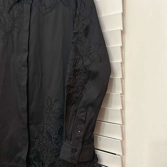 Chico’s SZ 0.5 Button down Long sleeve Top - Picture 8 of 14